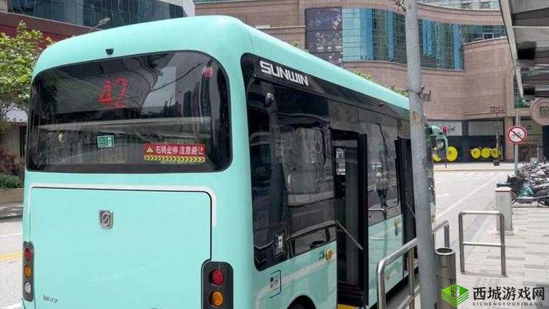 后 yingdan 小镇公交车尺寸揭秘:带你深入了解其详细情况